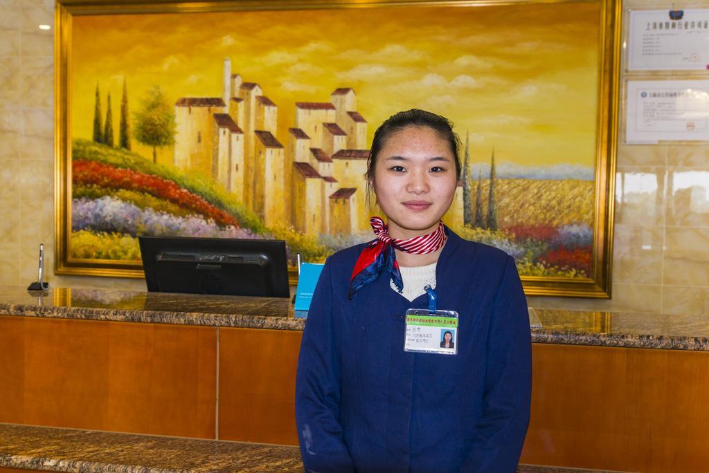 Hanting Express Shanghai Pudong Airport エクステリア 写真