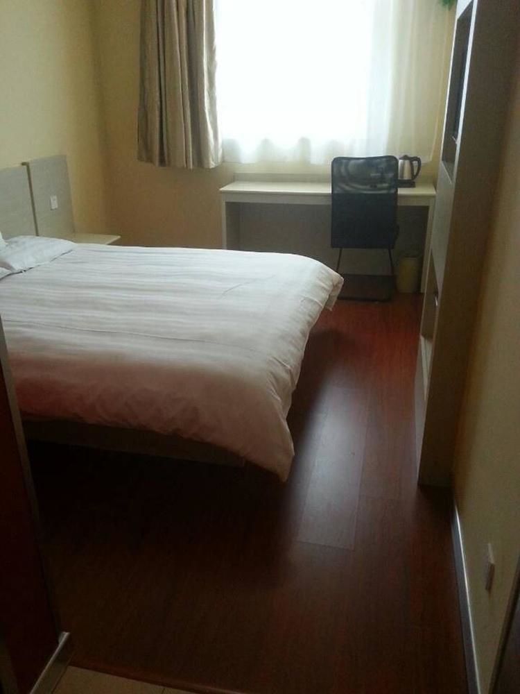 Hanting Express Shanghai Pudong Airport エクステリア 写真